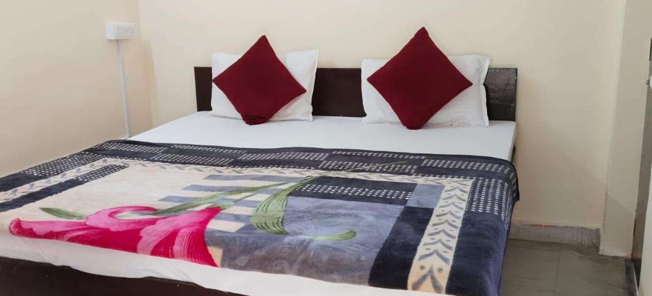 Rohit Paying Guest House Assi Ghat Varanasi Zimmer foto